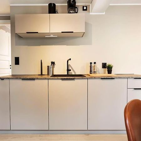 New! Modern Apartment In Historic Area Of Bergen! Exteriör bild